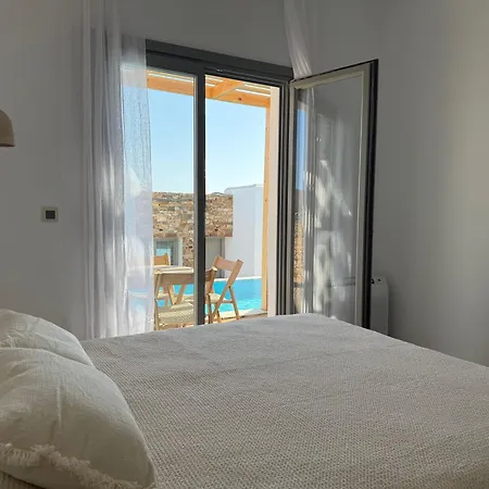 Villa 2-bedroom Odysseus Andiparo