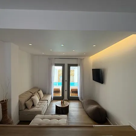 2-bedroom Odysseus