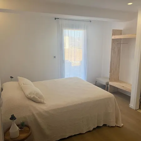 2-bedroom Odysseus Villa Andiparo